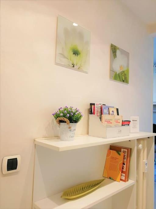 Gef House - Studio Apartment Bande Nere Milan Luaran gambar