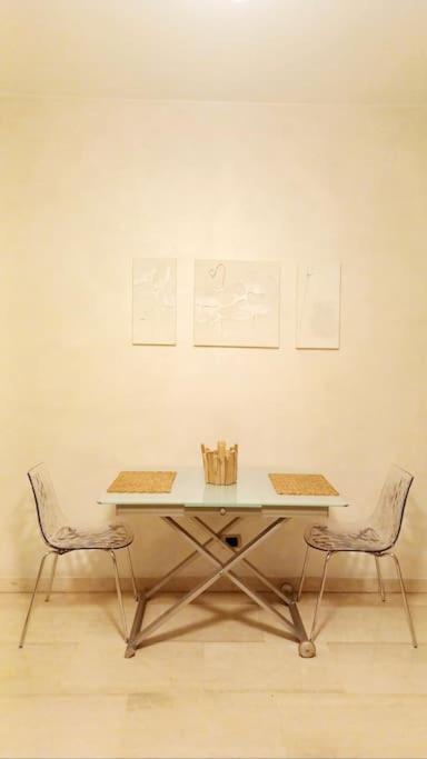 Gef House - Studio Apartment Bande Nere Milan Luaran gambar