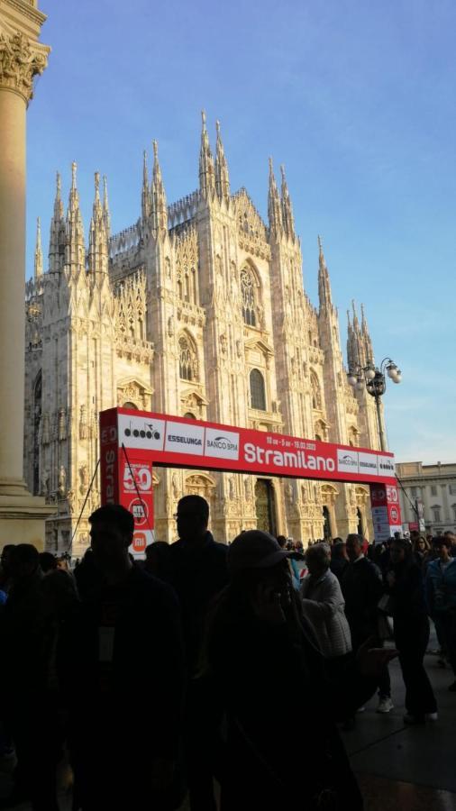 Gef House - Studio Apartment Bande Nere Milan Luaran gambar