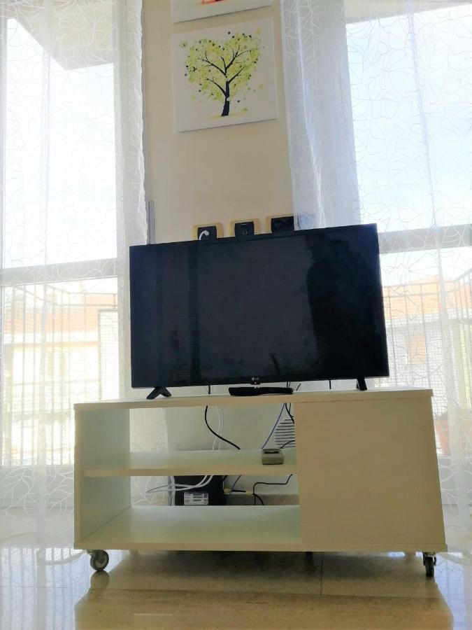 Gef House - Studio Apartment Bande Nere Milan Luaran gambar