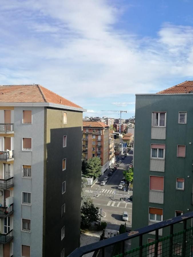 Gef House - Studio Apartment Bande Nere Milan Luaran gambar